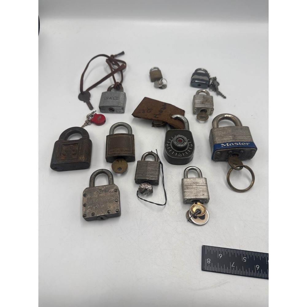 Vintage Padlock Lot Master Lock Yale Westinghouse Waterbury Antique Keys Mixed